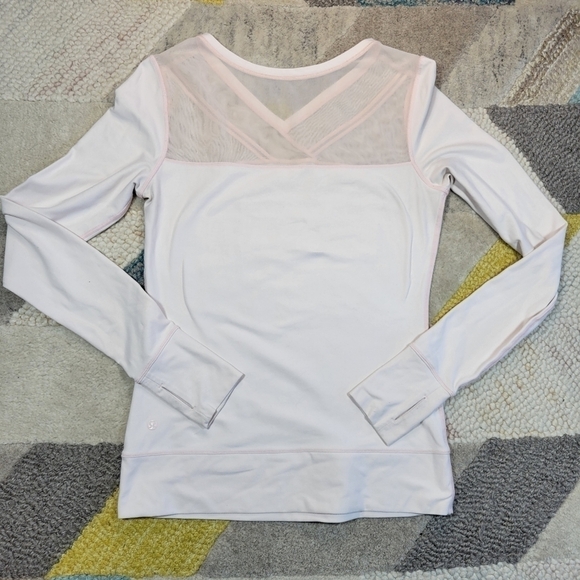 Lululemon Just Breathe Long Sleeve Top Pink Mesh Polka Dot Size Small - Picture 7 of 8